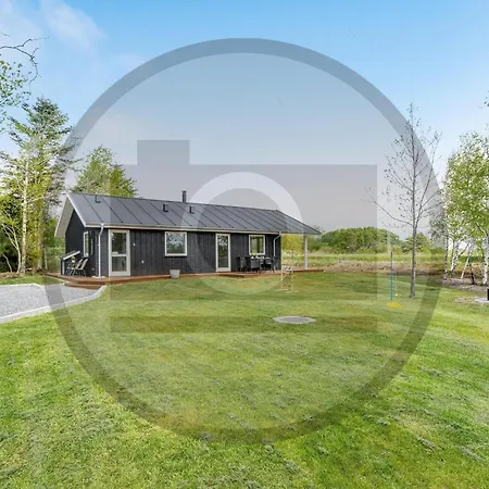 2 Bedroom Amazing In Hurup Thy