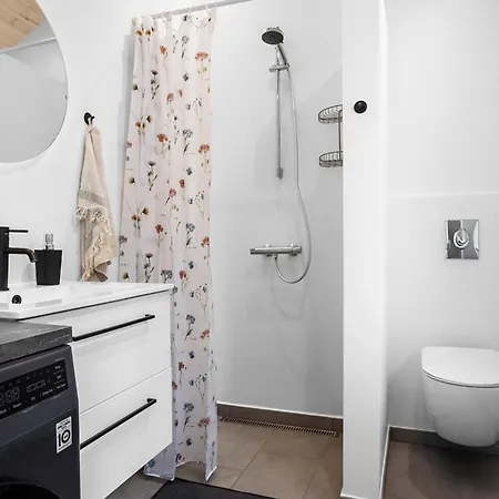 2 Bedroom Amazing In Hurup Thy